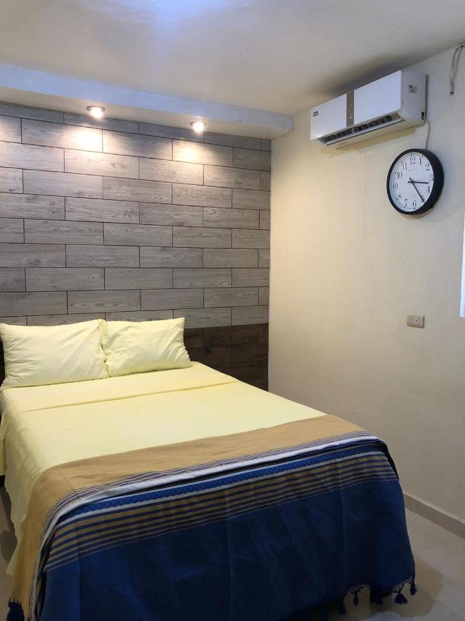 Alcoby Apartment Cancun Bagian luar foto