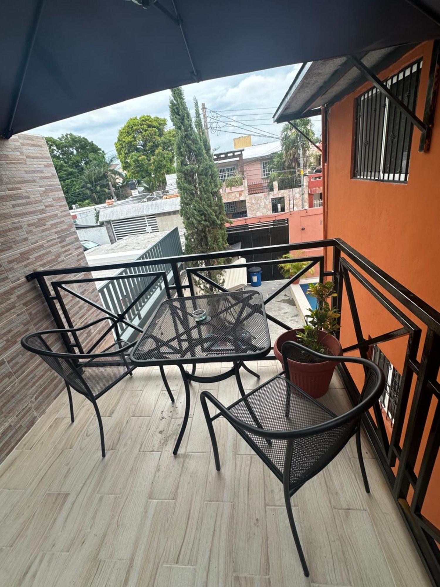 Alcoby Apartment Cancun Bagian luar foto